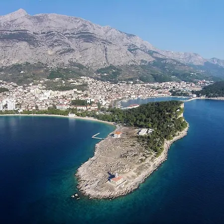 Apartament With Parking Space - 18213 Makarska